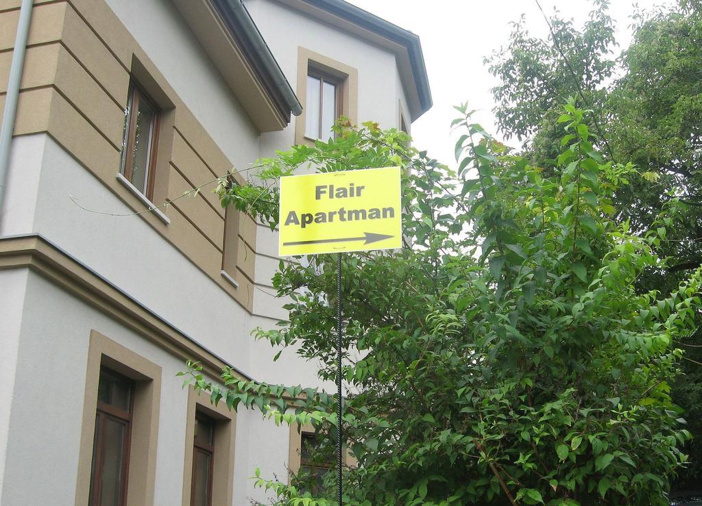 Flair Apartmanhaz Eger Zewnętrze zdjęcie